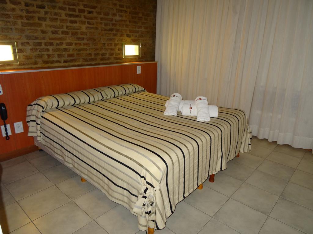 Hotel Necof Rosario Oda fotoğraf