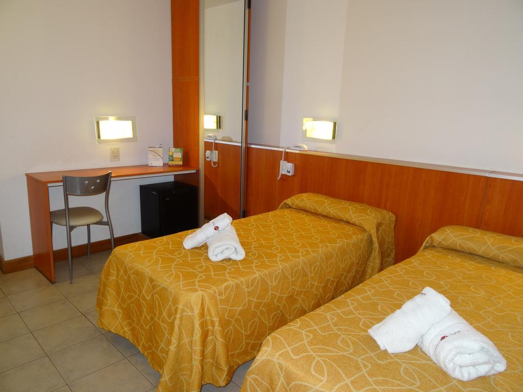 Hotel Necof Rosario Oda fotoğraf